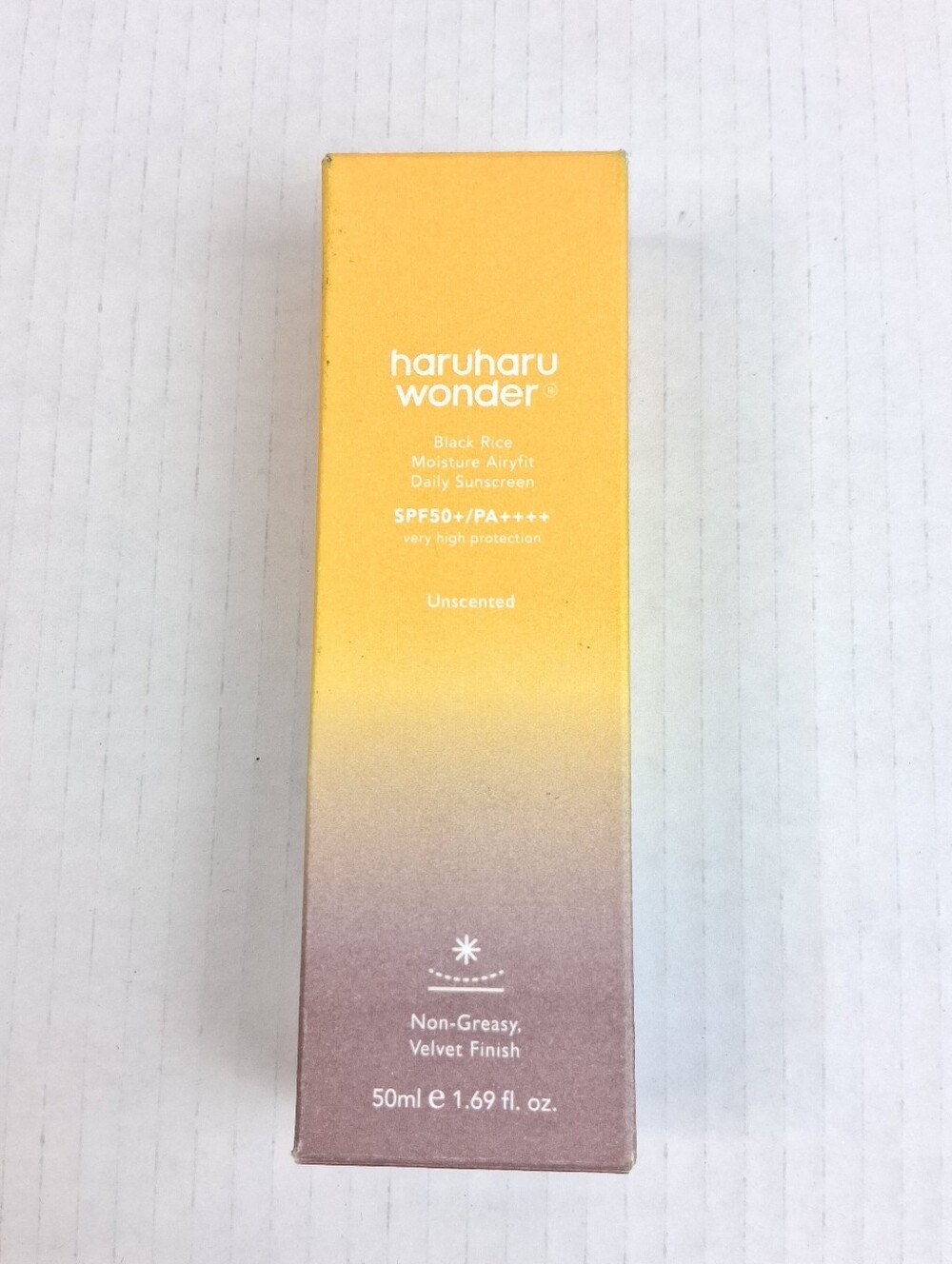 Haruharu Wonder Black Rice Moisture Airyfit Daily Sunscreen SPF 50+/PA++++